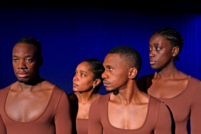 Os Transparentes (CTB)