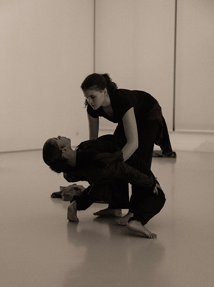 Clementina – Fala (Arte Total)